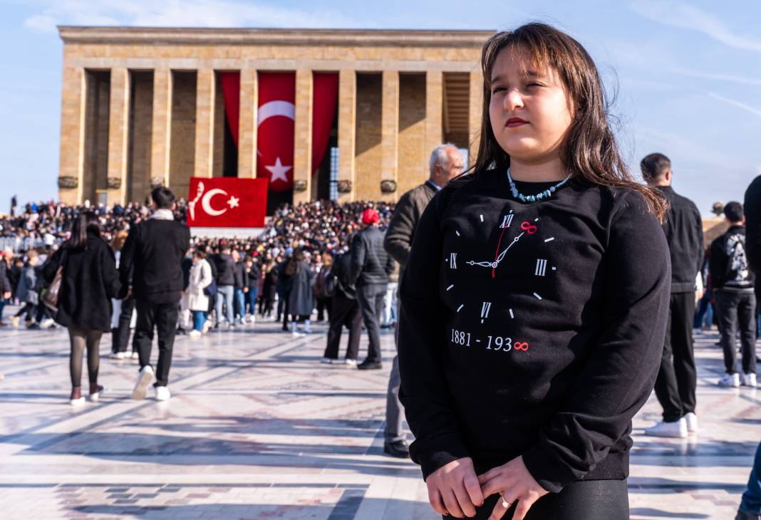 Türk Milleti Ata’sına koştu! Anıtkabir’e ziyaretçi akını 21